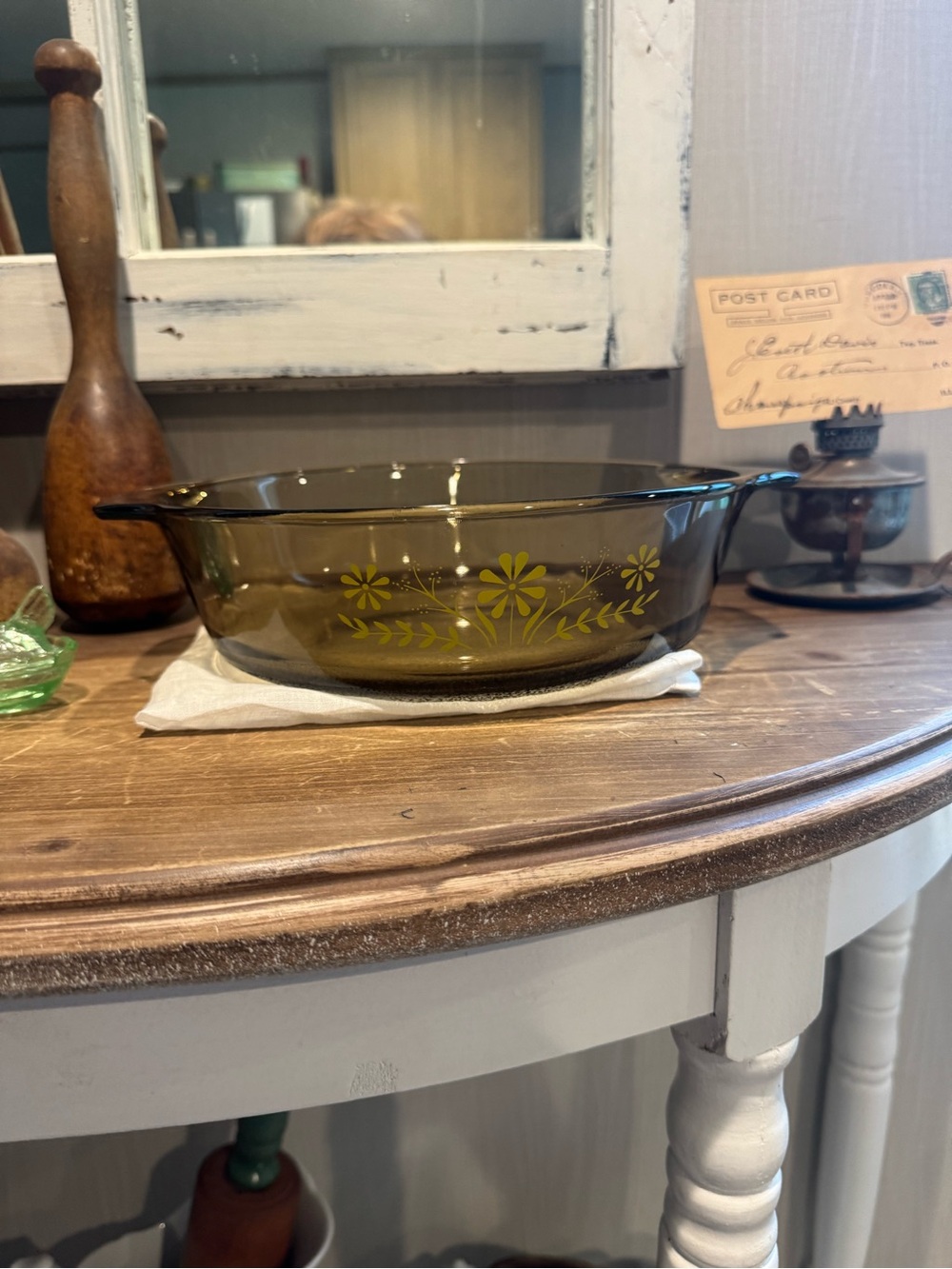 Glasbake Round Casserole Dish Amber with Yellow Daisies Pattern